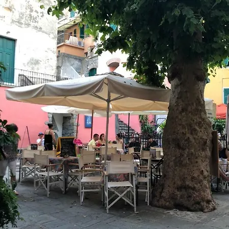 La Porta Sul Taragio Apartment *
